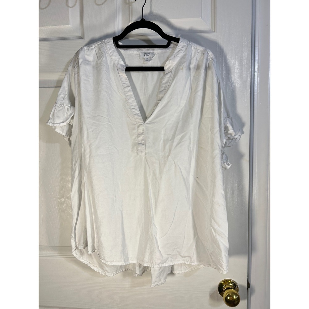Crown & Ivy White V Neck Ruffle Sleeve‎ Tunic Top XL